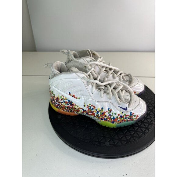 NO INSOLES - Nike Little Posite Pro PS Fruity Pebbles 2016 Sz 2Y  843755-101 - Picture 1 of 9